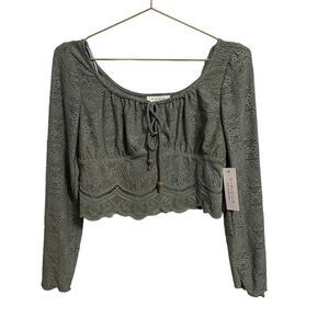 KIROUS LA Sage Green Eyelet Boho Crop Top Blouse Long Sleeves Large NWT